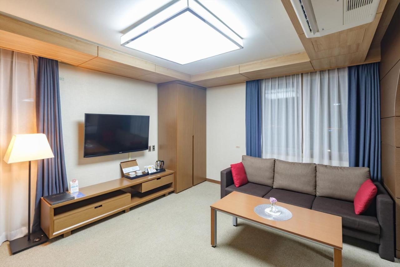 Suite Twin Sea View