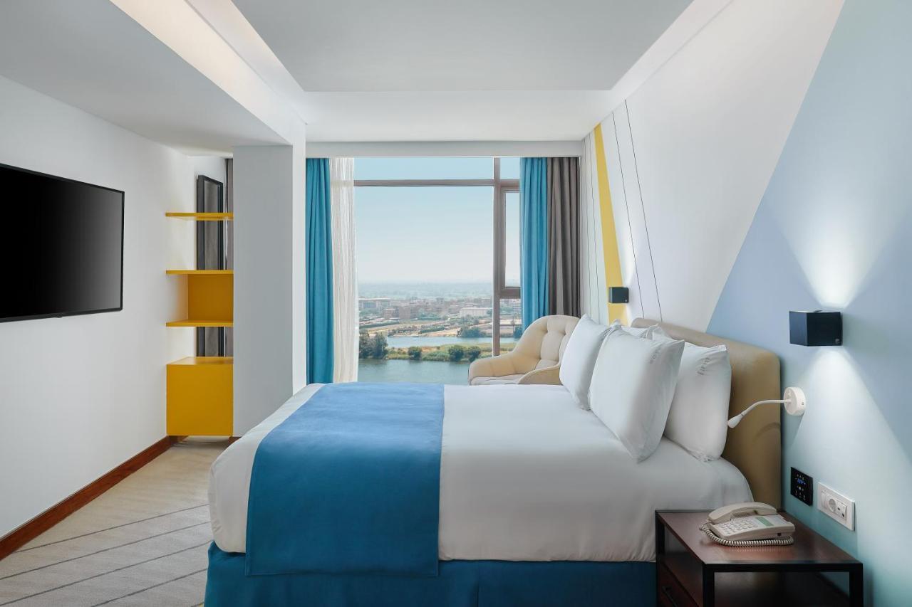 One-Bedroom King Suite with Nile View - Non-Smoking,1259475940:JPEG