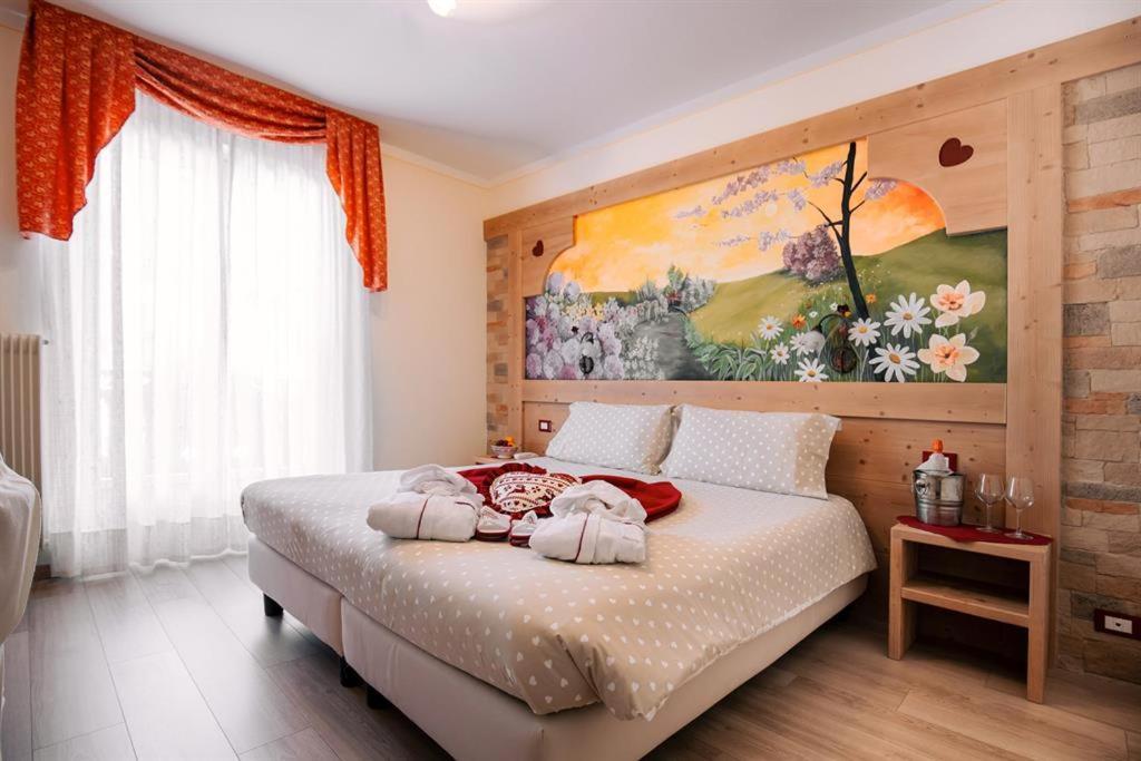 Comfort Doppel-/Zweibettzimmer mit Bergblick