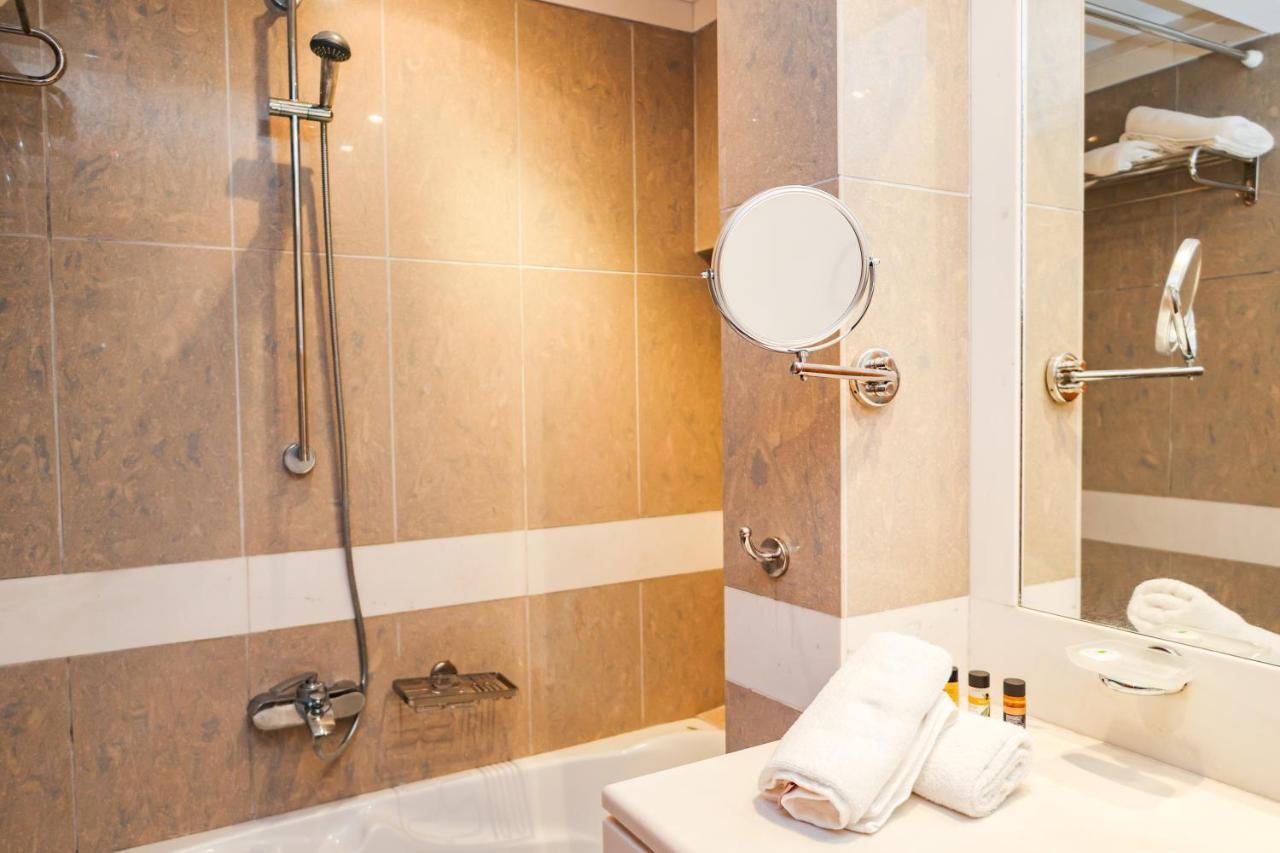 Standard Double or Twin Room with Sea View