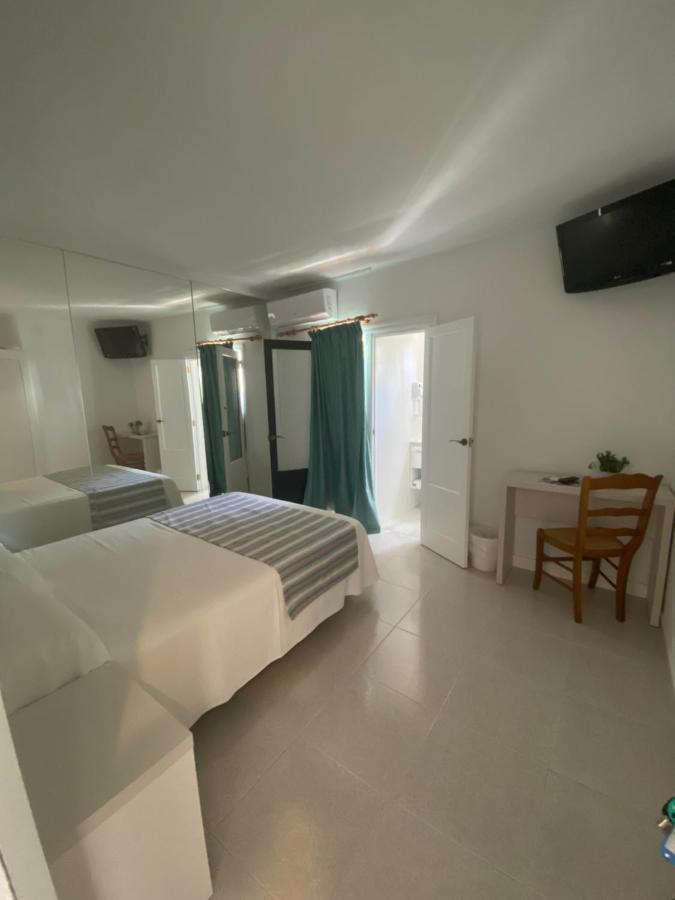 Double or Twin Room,1263054808:JPEG