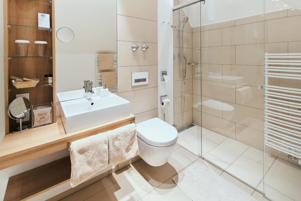 Large Superior Double Room,1498843534:JPEG
