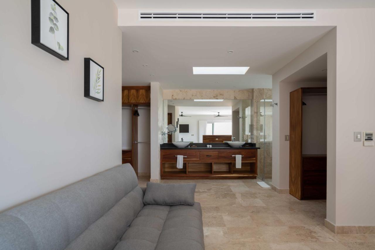 Penthouse Apartment
