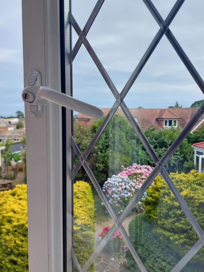 Single Room Garden View,1589111689:JPEG