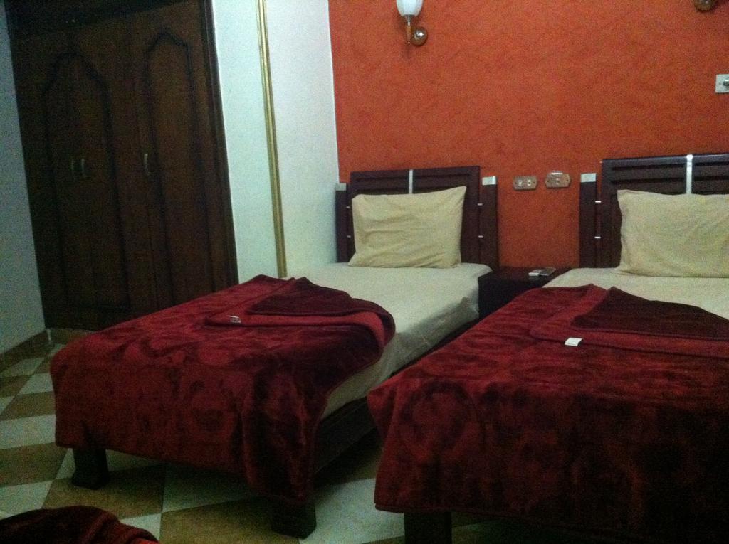 Chambre Triple Familiale - Vue sur Jardin