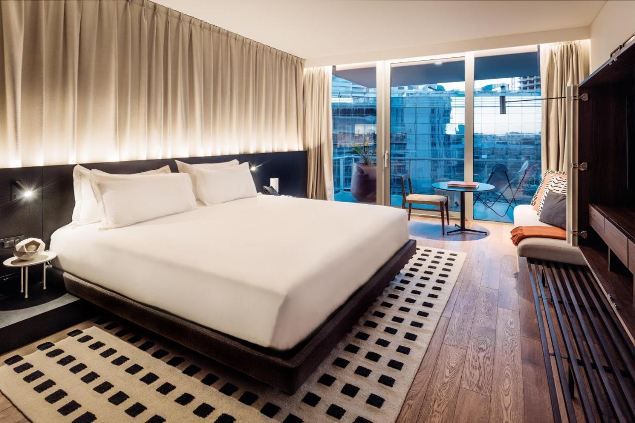 Superior King Room Disability Access
