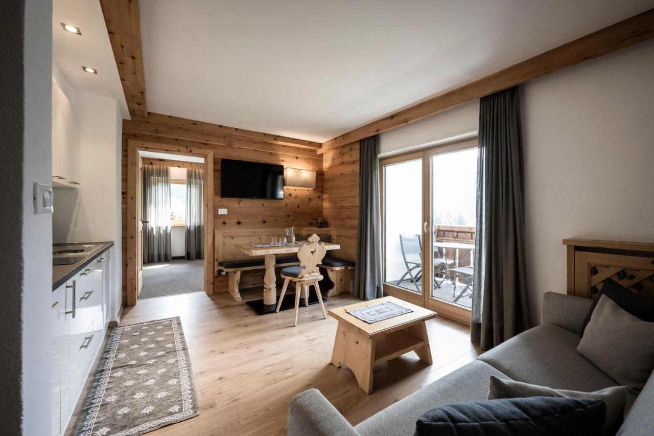 One-Bedroom Apartment (2 Adults)
