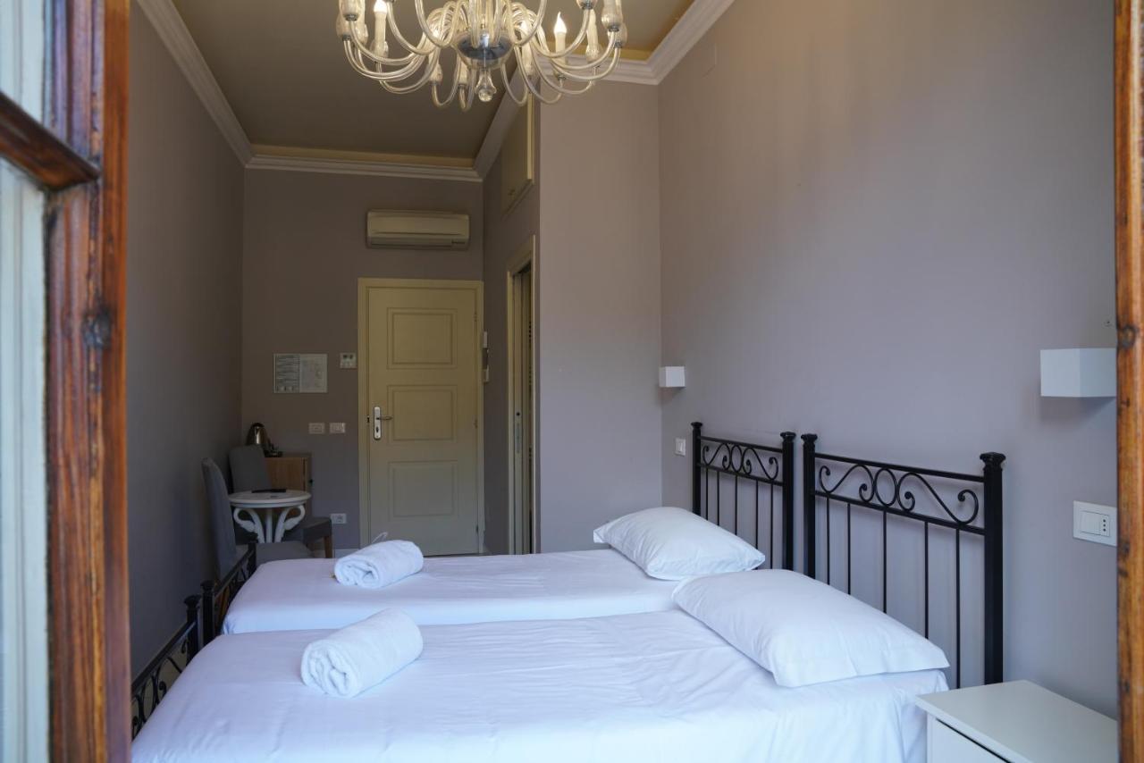 Twin Room with Balcony,1264886602:JPEG