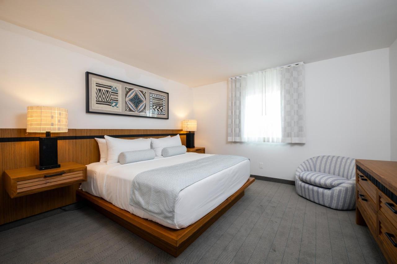 One-Bedroom Suite