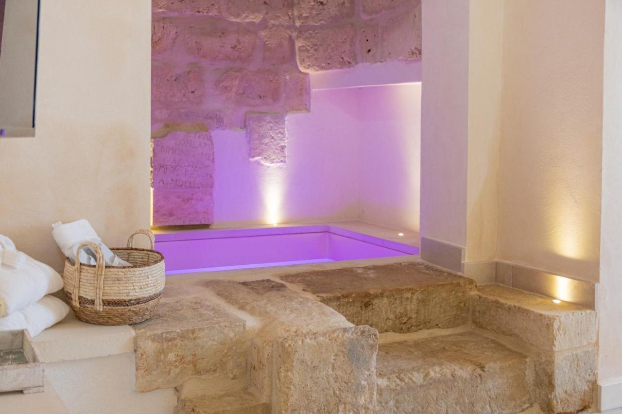 Junior Suite with En-suite Pool and Sea View