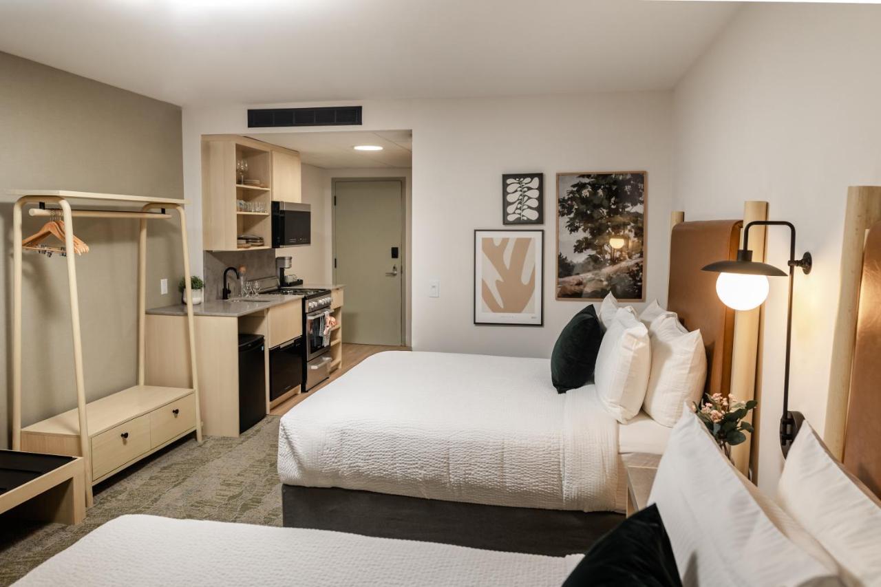 Alpine Kitchen Suite 2 Queens