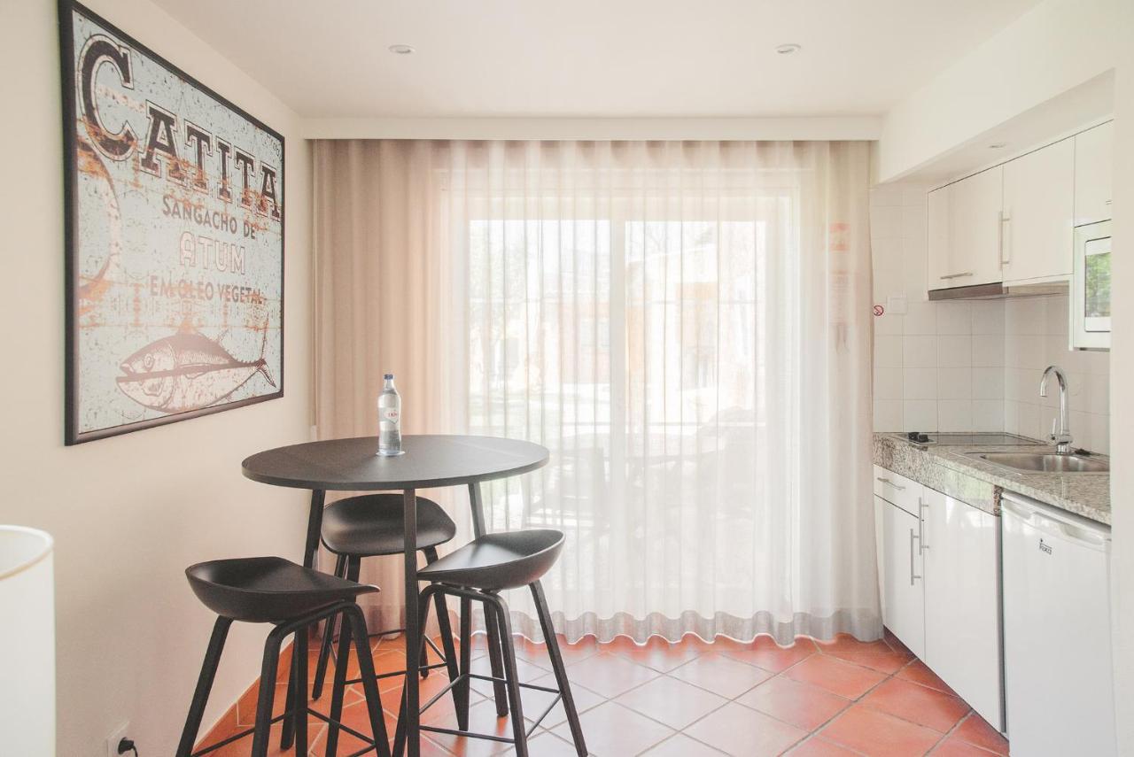 Deluxe Studio Apartment