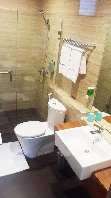 Kamar Double dengan Pemandangan Kolam Renang