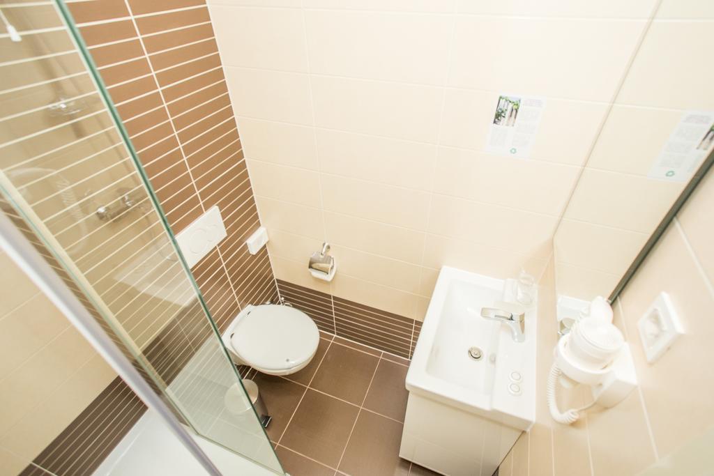 Double Room Terrace,1523705893:JPEG