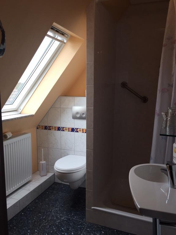 Triple Room,127138680:JPEG