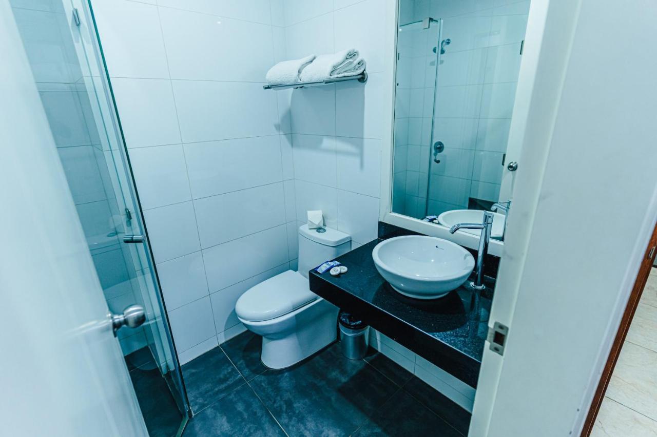 Triple Room,1271055070:JPEG