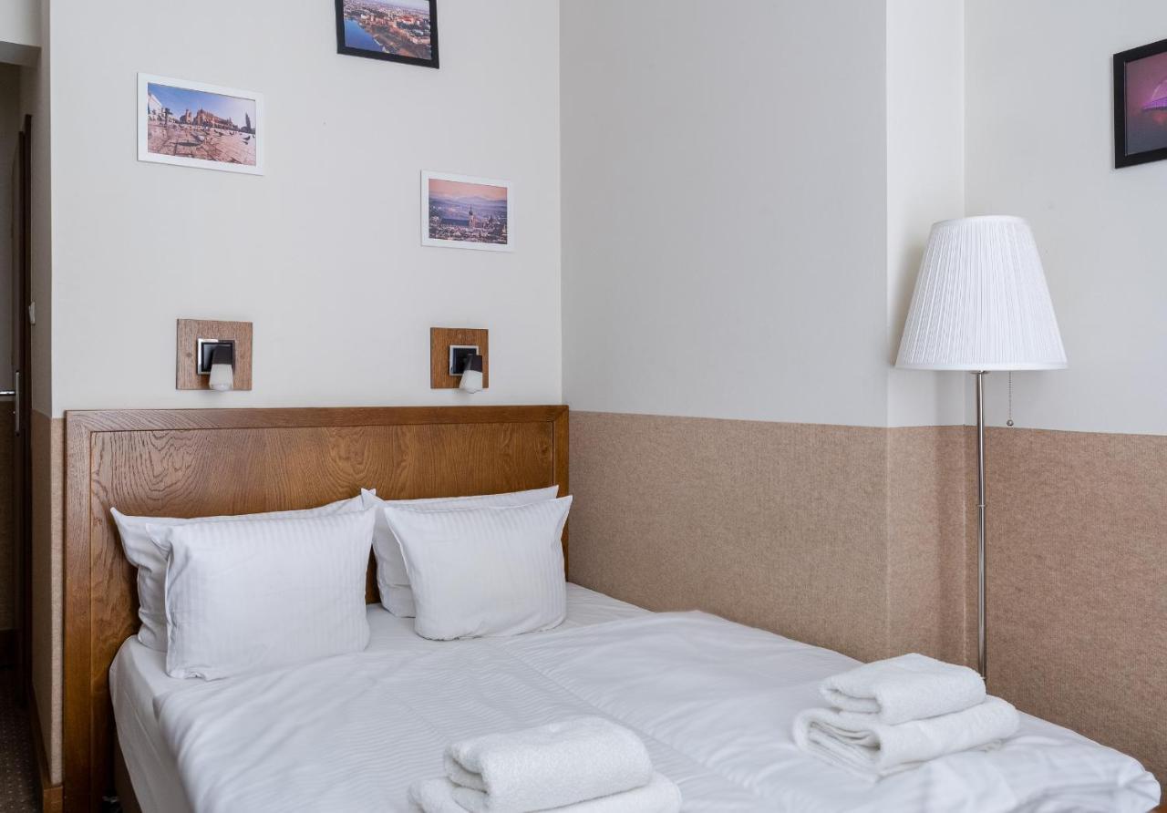 Classic Double or Twin Room City View