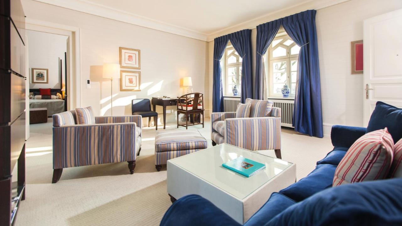Deluxe Suite Sea Side