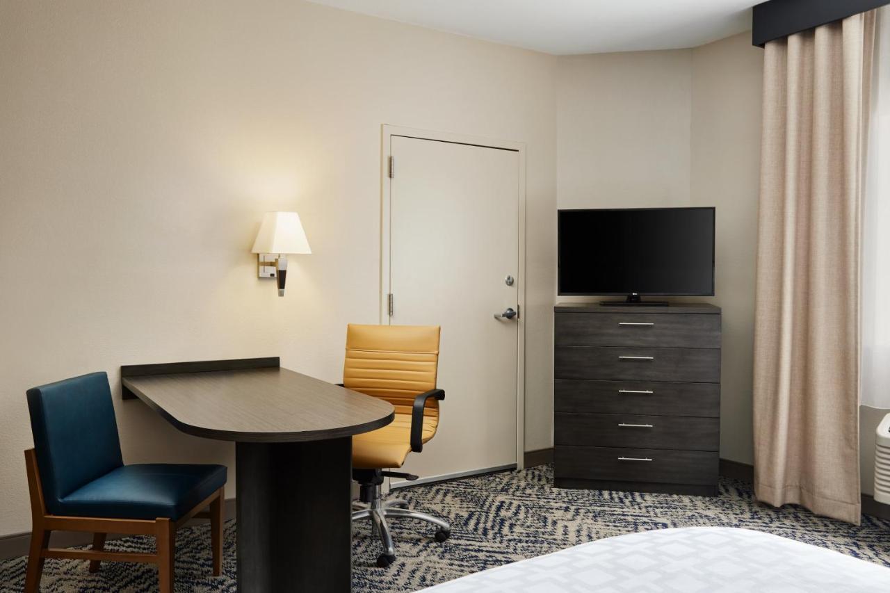 Double Room - Mobility Access/Hearing Accessible