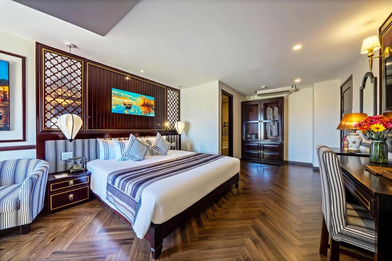 Deluxe Double or Twin Room with Balcony