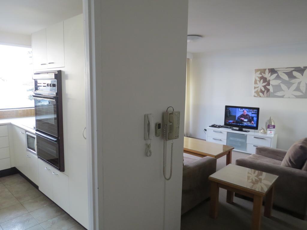 Two-Bedroom Apartment with Sea View
