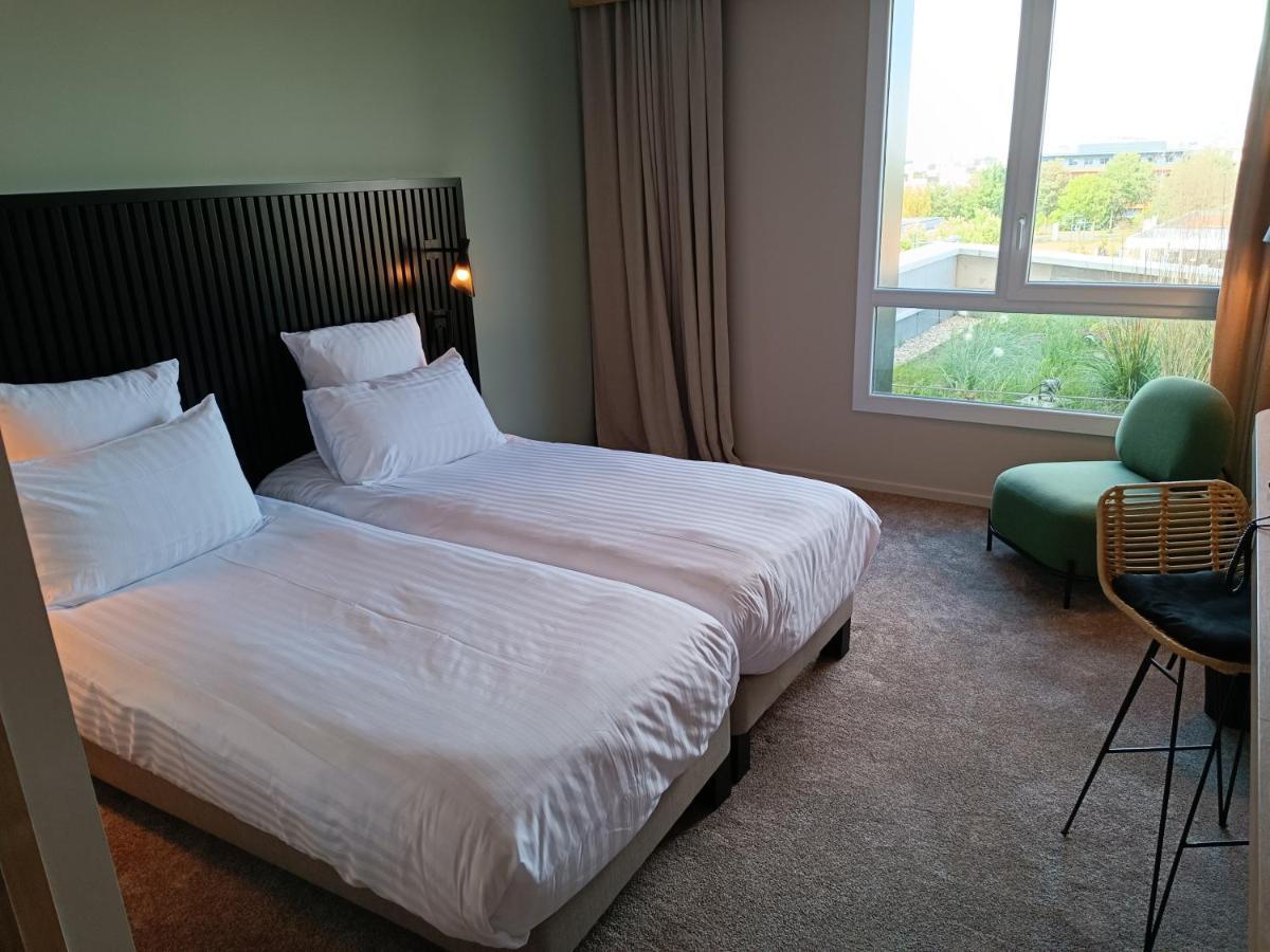Standard Room 2 Single Beds