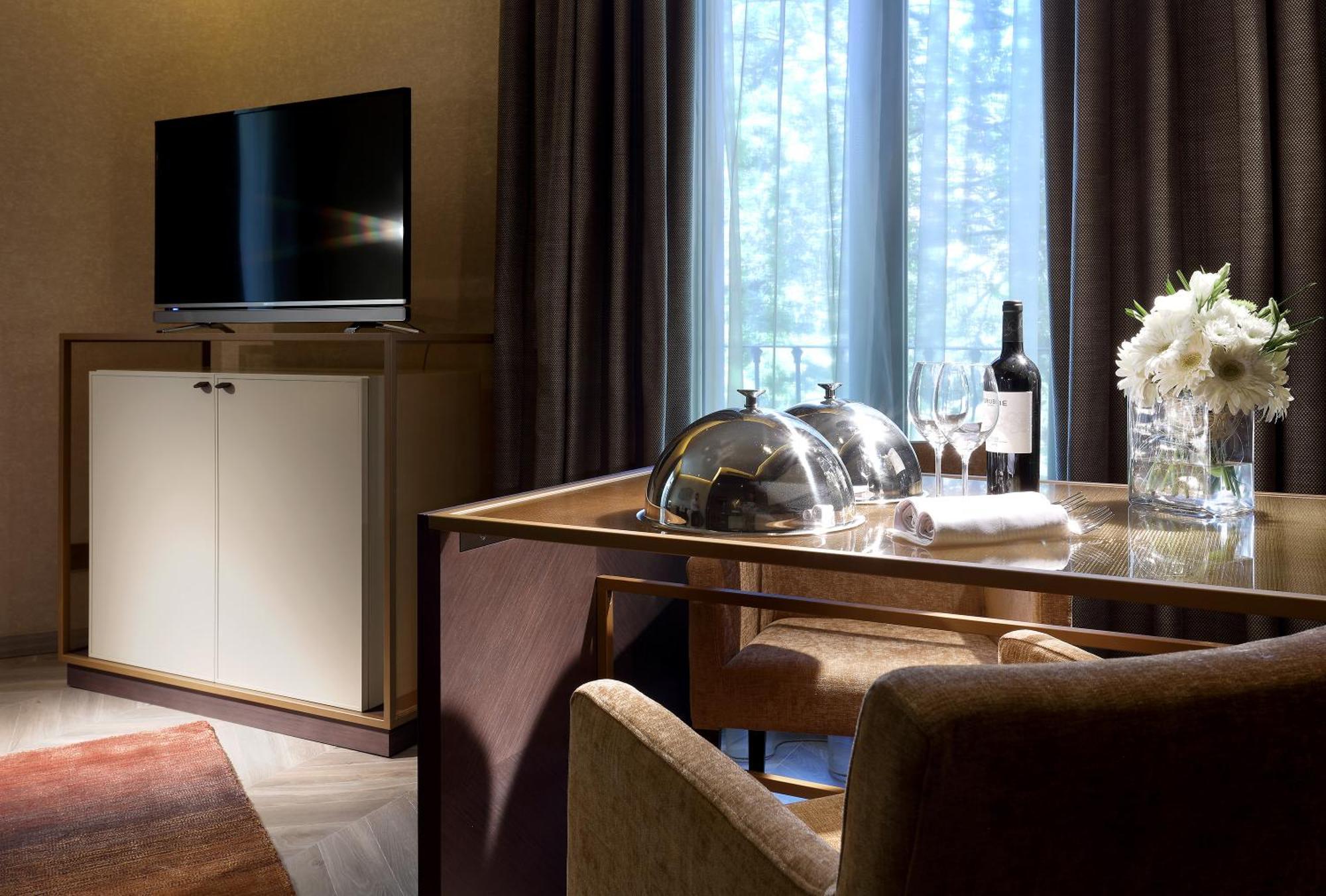 Junior Suite,1207776886:JPEG