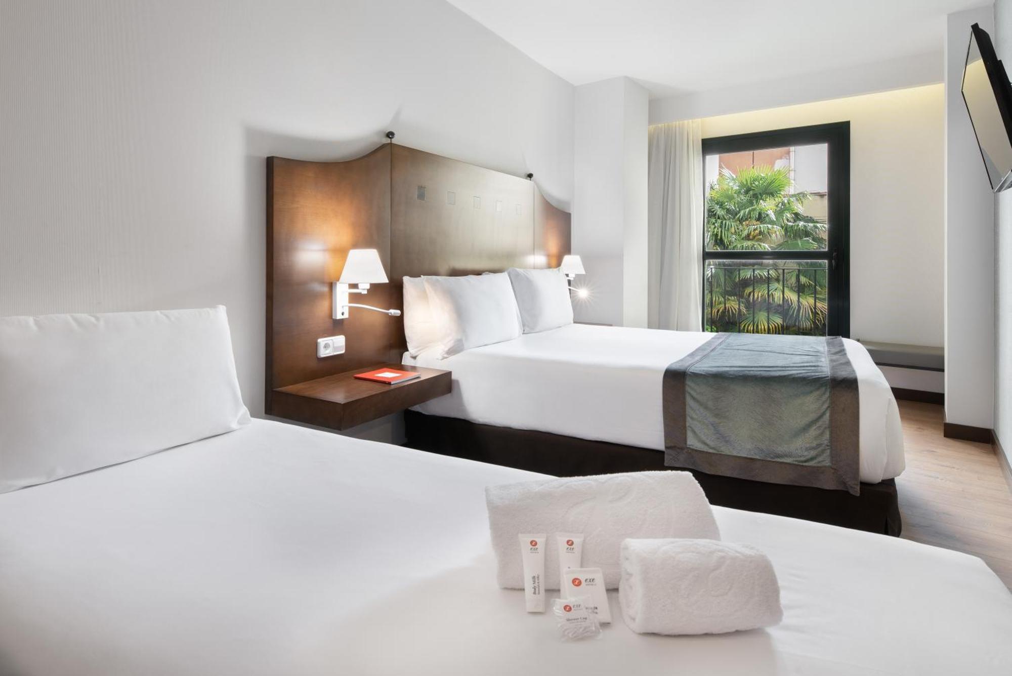Twin Room with Extra Bed