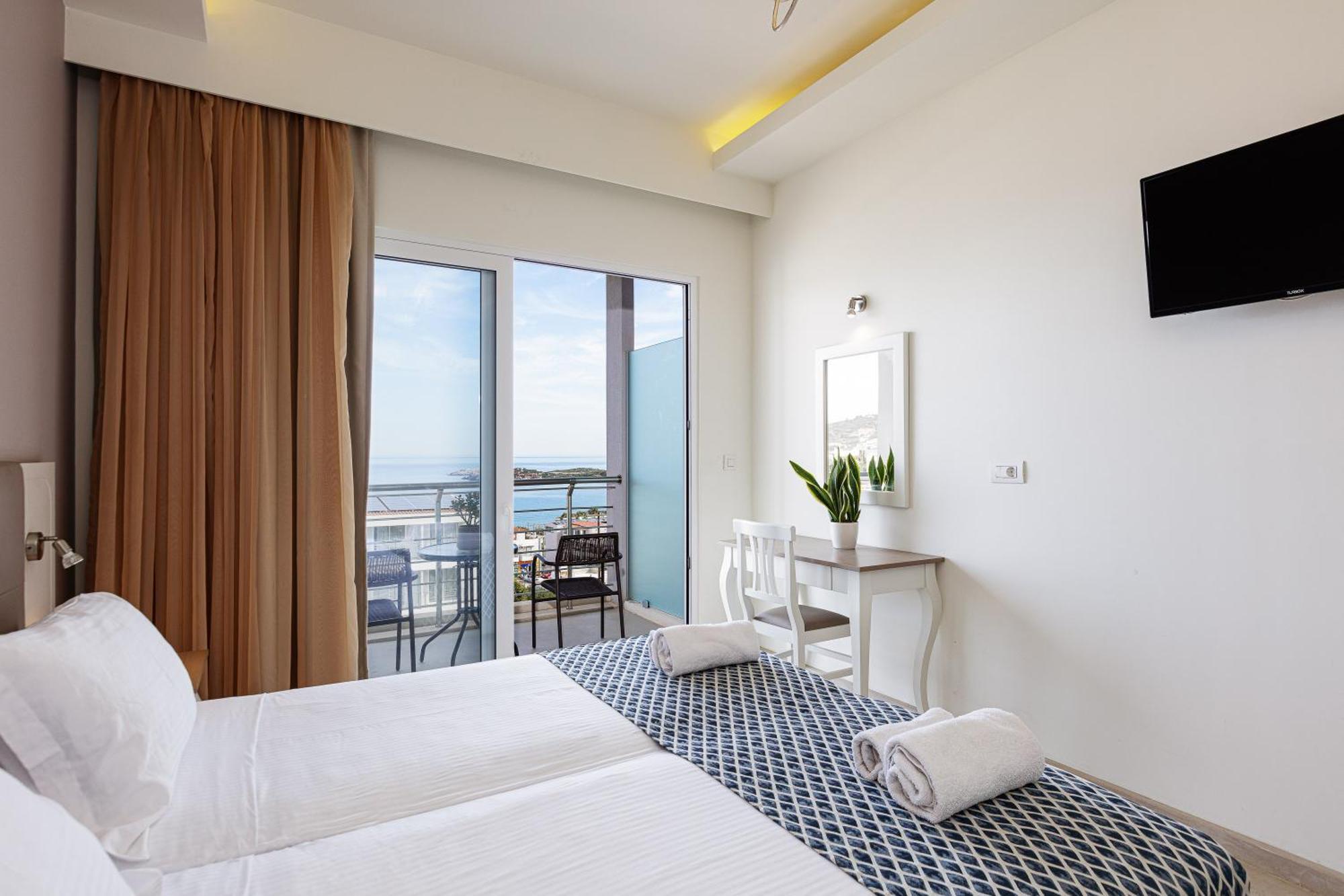 Superior Room with Sea View