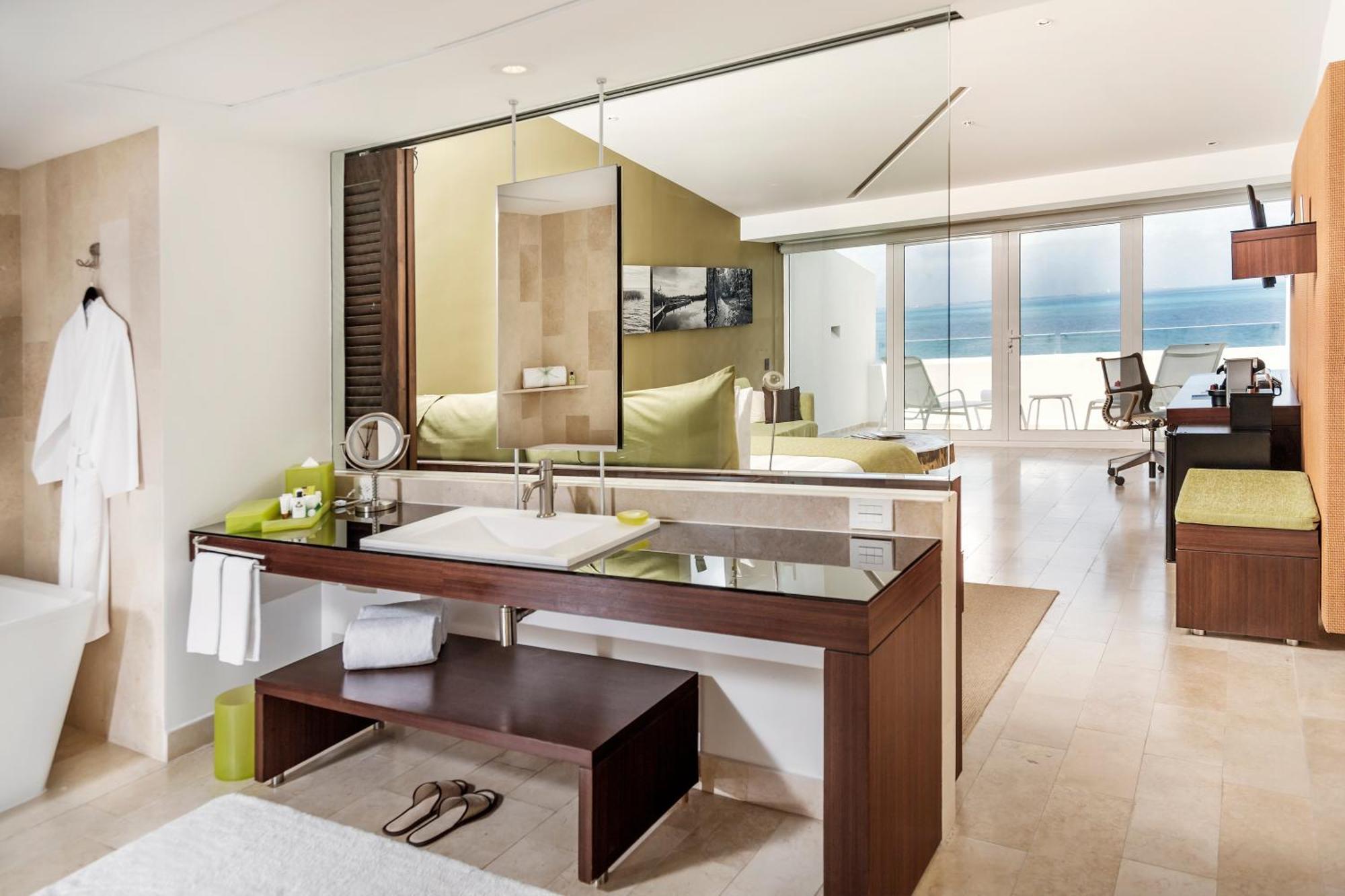 Intercontinental Club Room Ocean View