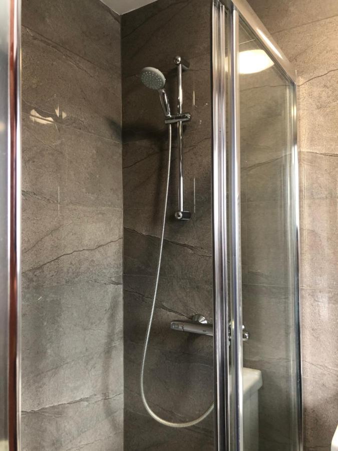 Triple Room Ensuite