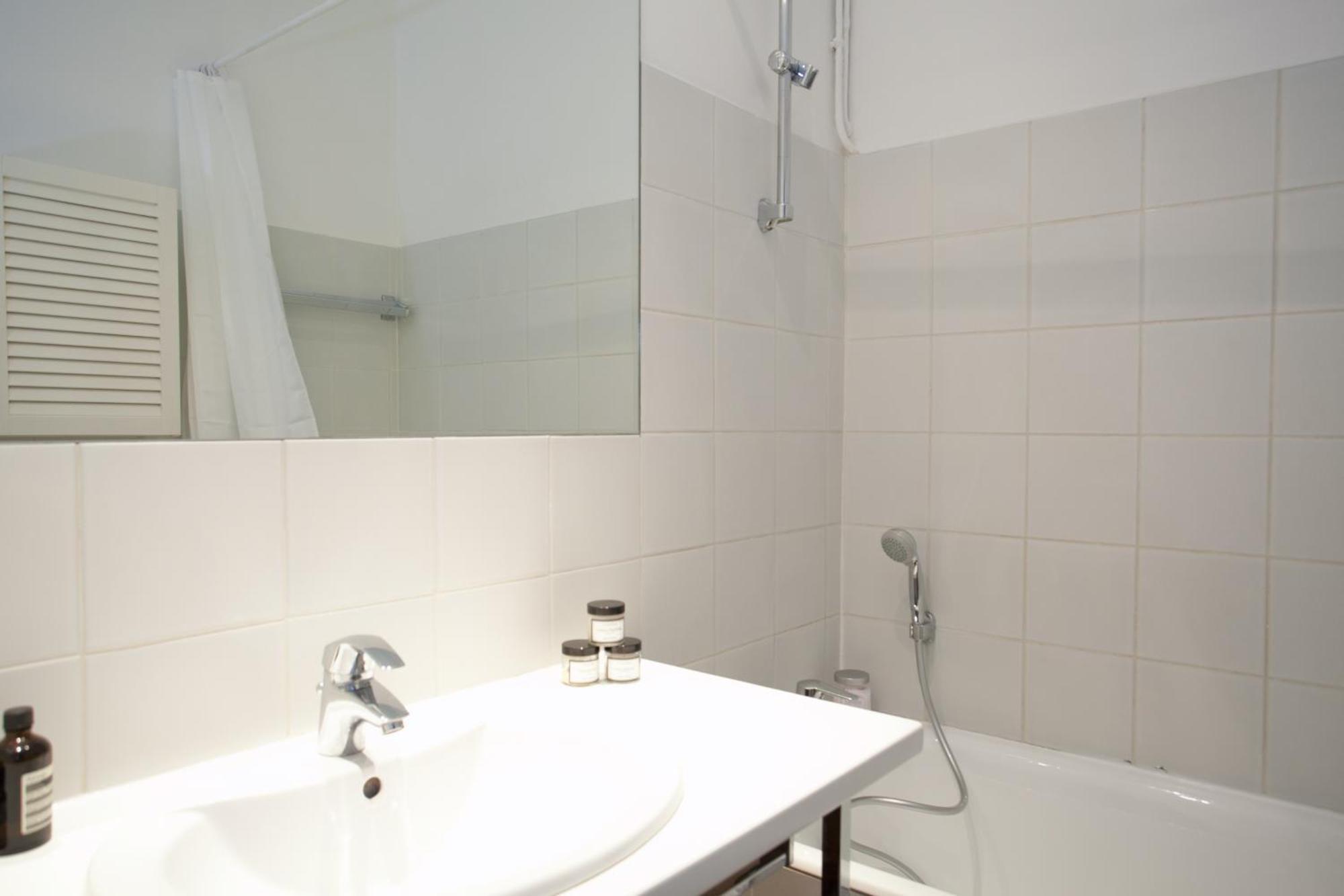 Classic Three-Bedroom Apartment