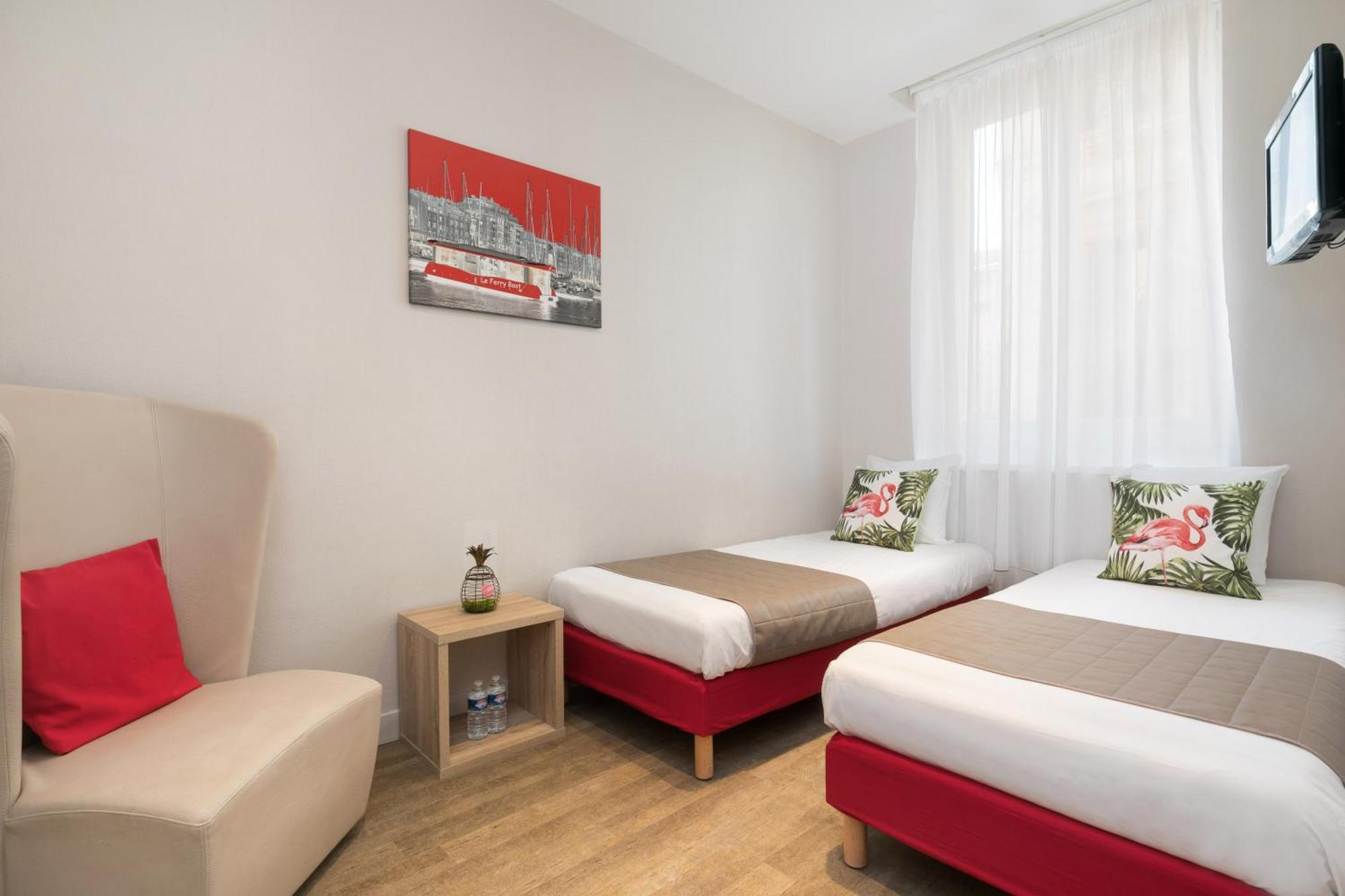 Standard Twin Room