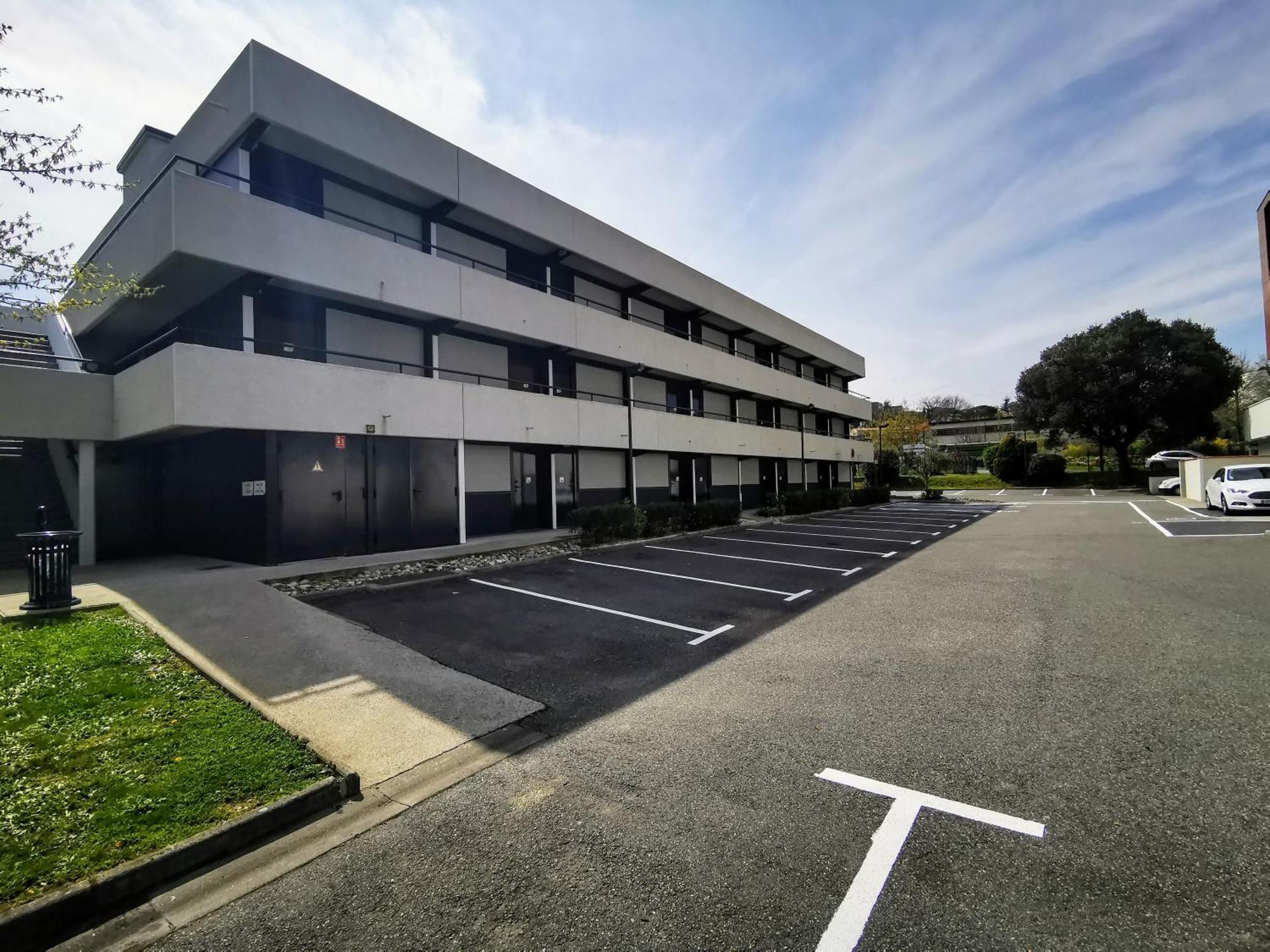 Standard Double Room (Exterior Bulding)