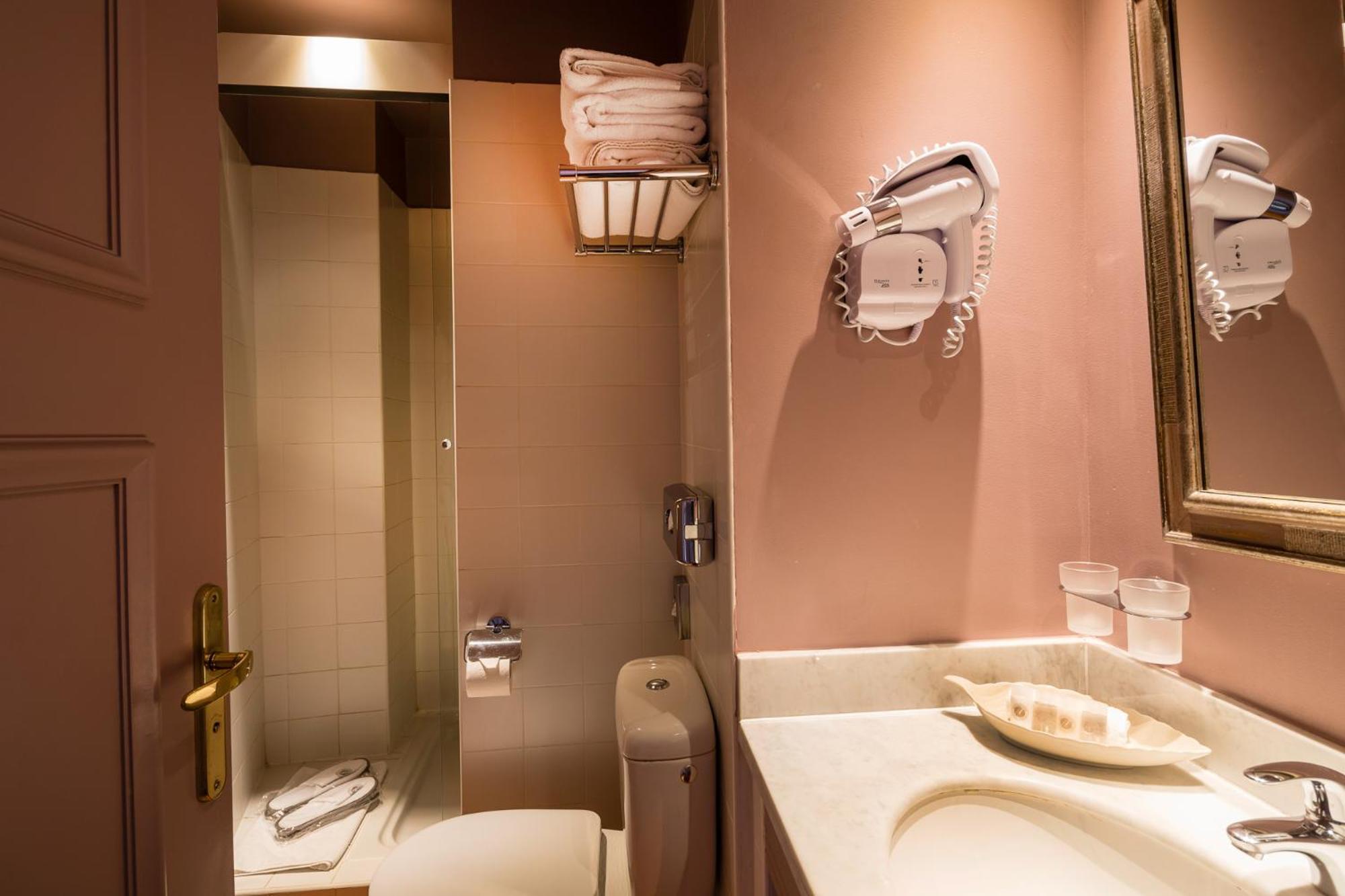 Standard  Room (Free Wine Tasting)
