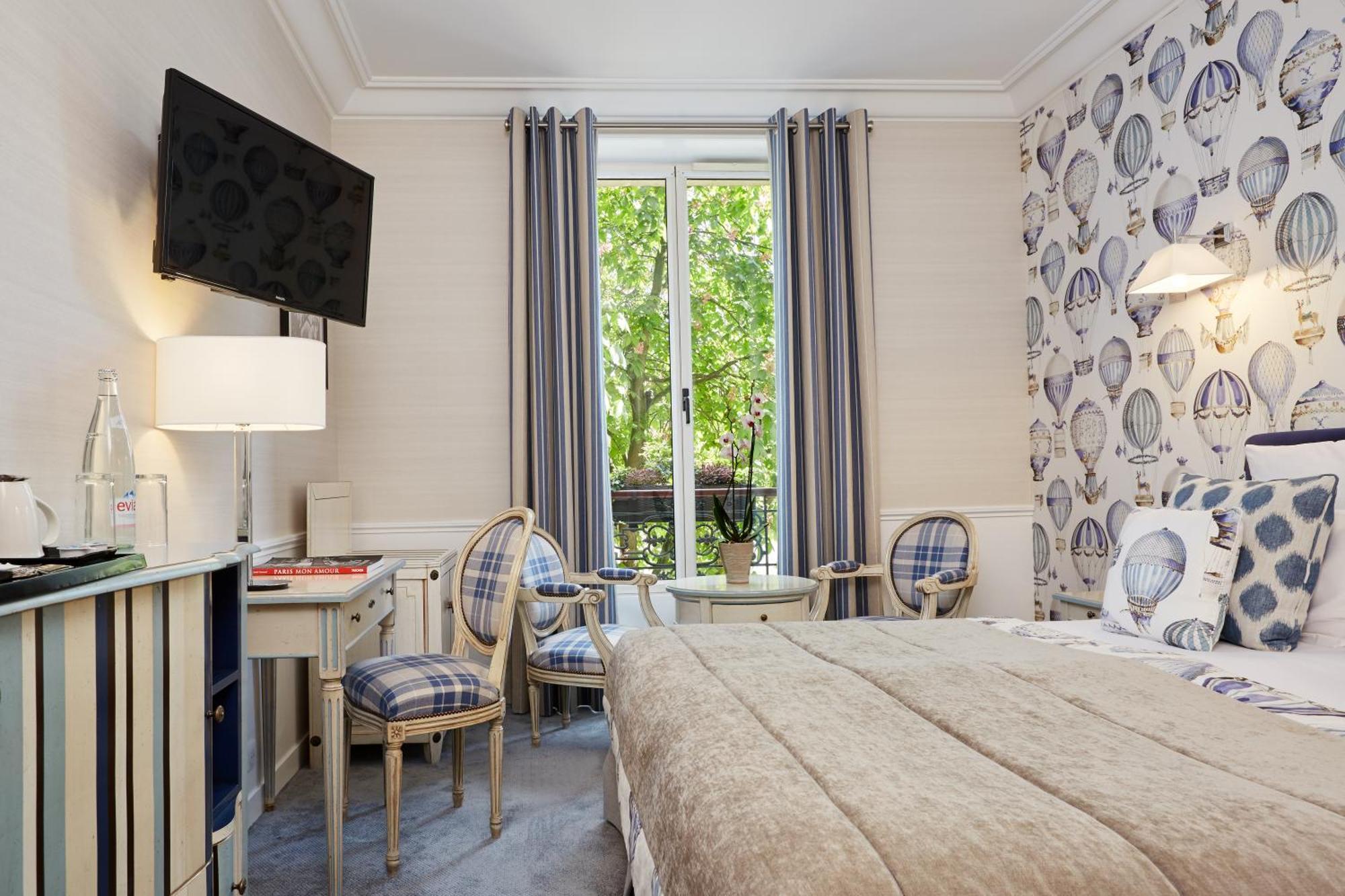Two Connecting Double or Twin Rooms