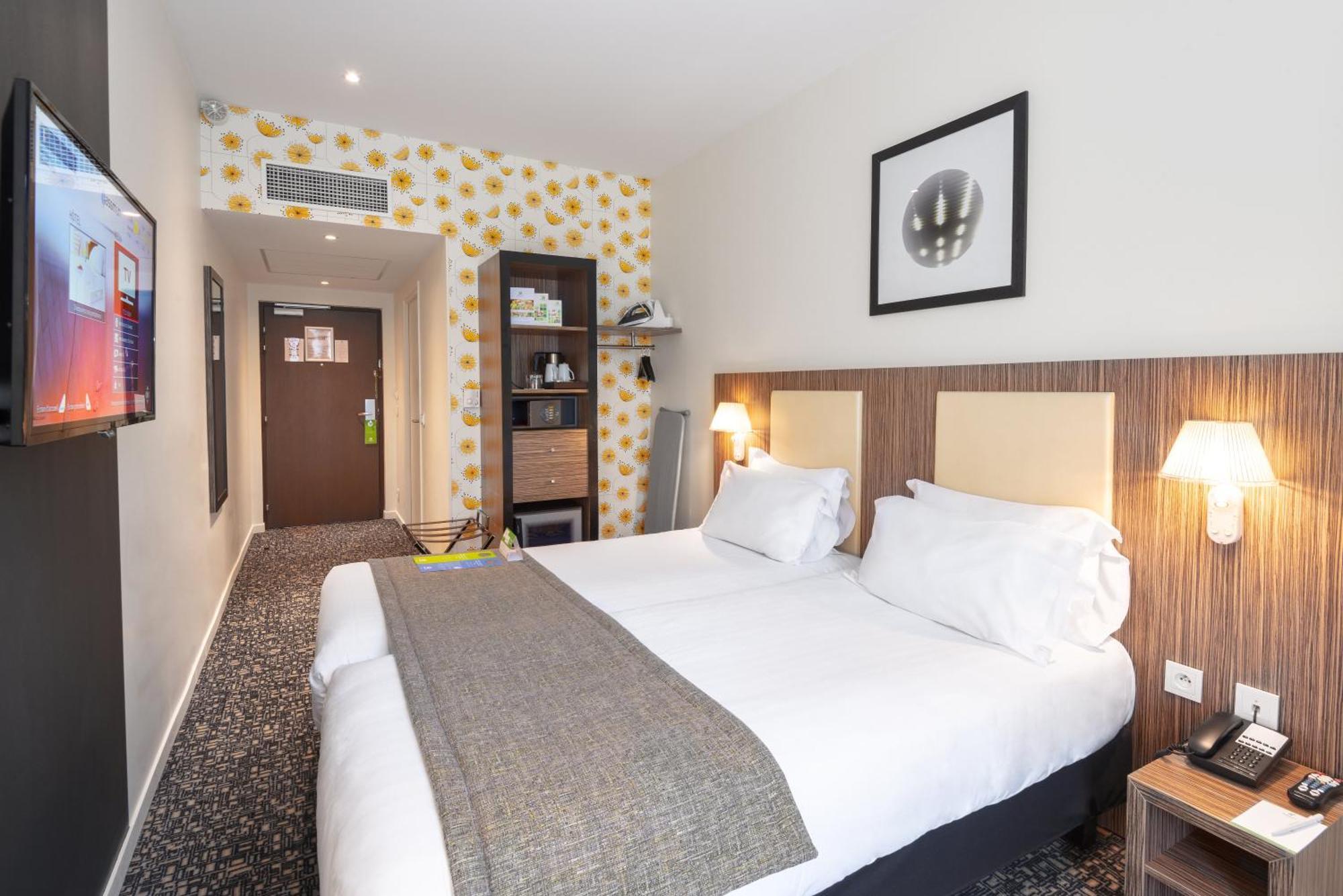 Kamar Standard dengan 2 Tempat Tidur Single
