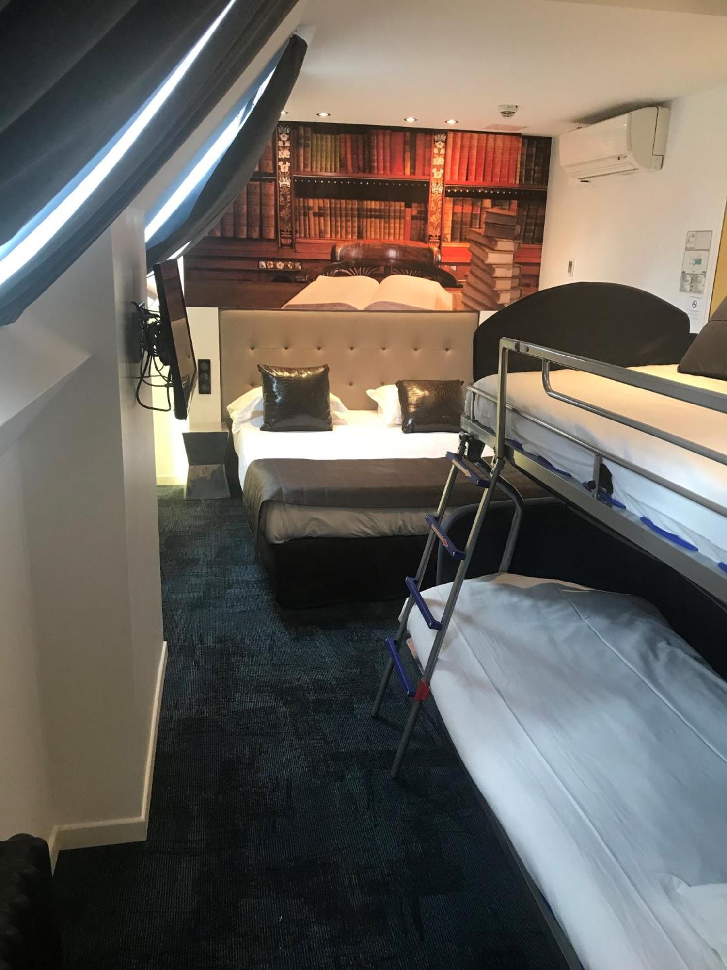 Superior Deluxe double or twin room street view or courtyard extra beds extra fees available