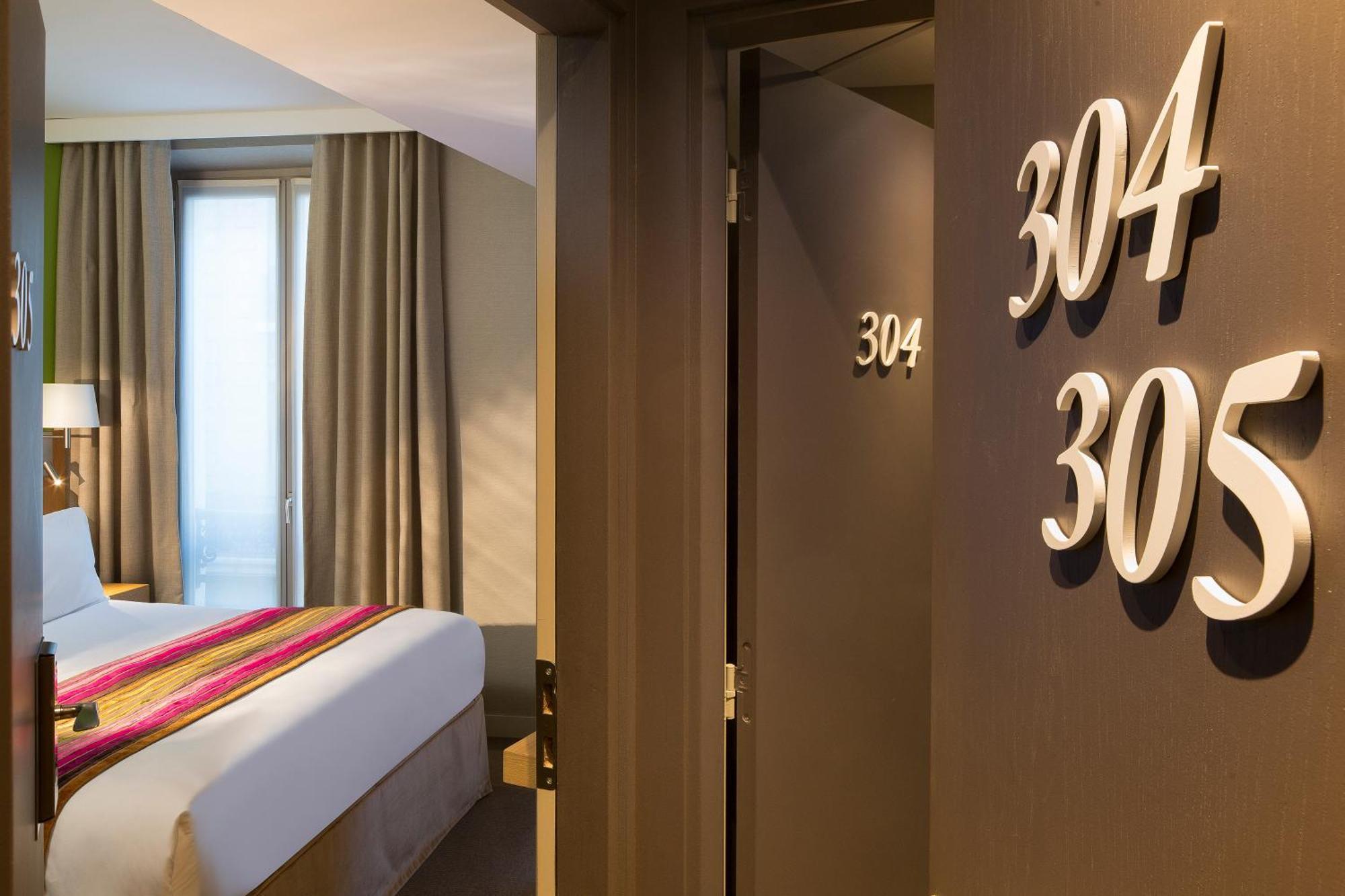 2 Adjacent Comfort Rooms