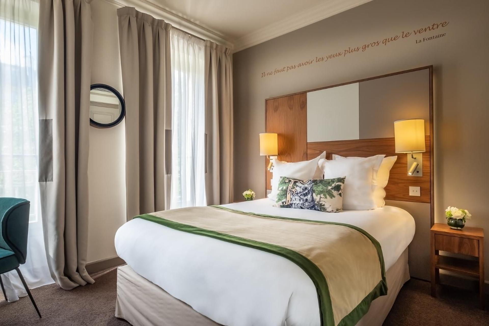 Two Connecting Double Rooms,654276099:JPEG