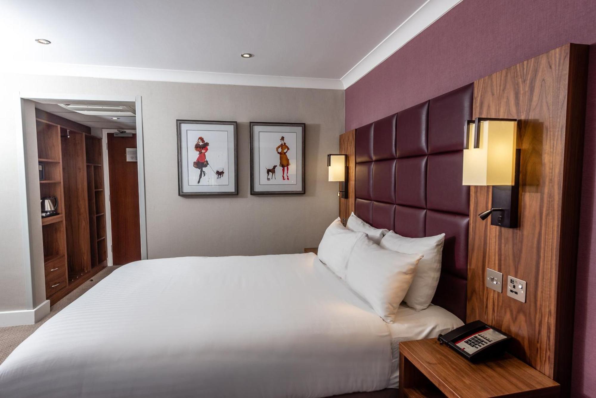 Standard King Room