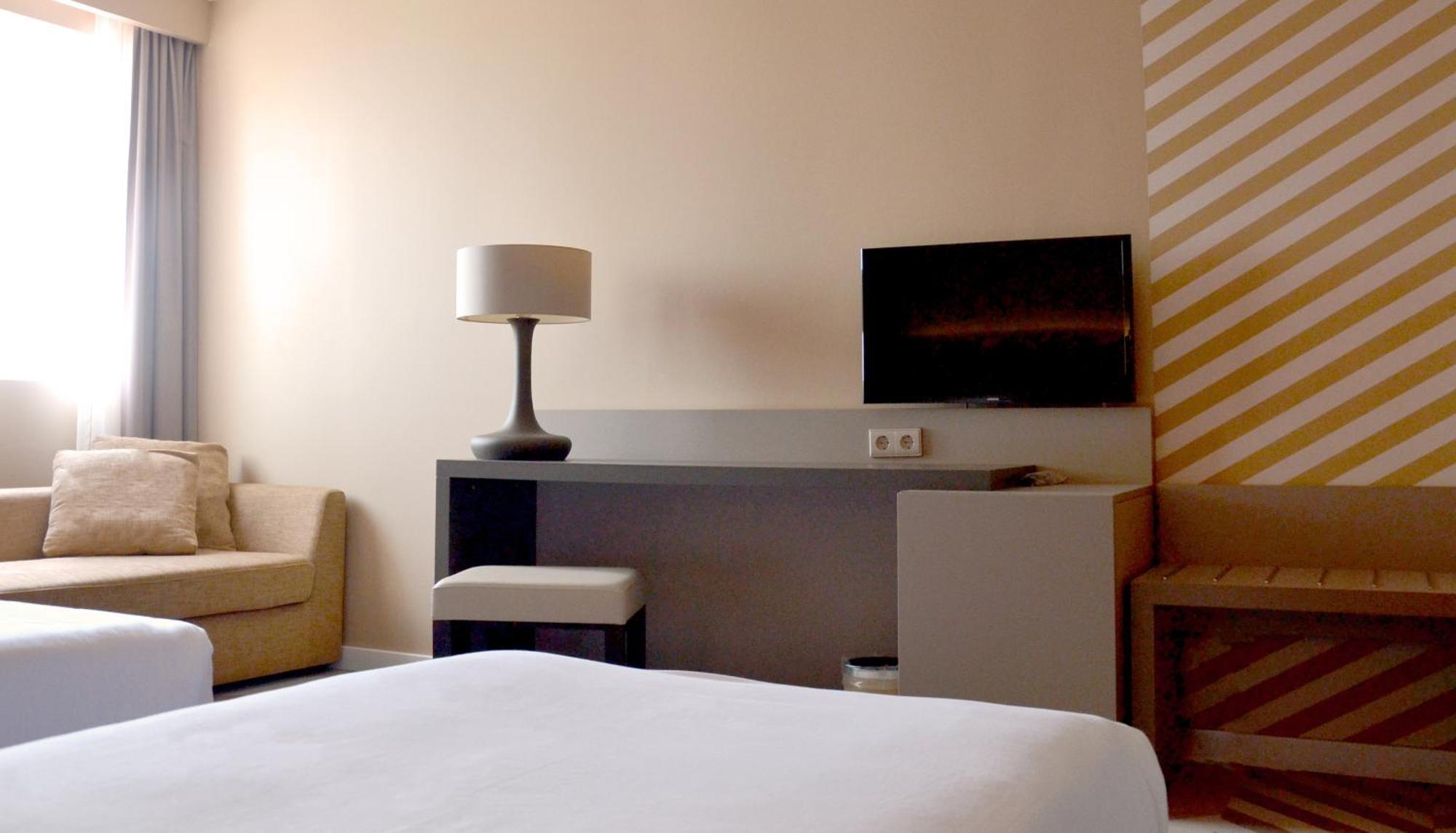 Double or Twin Room,1274372170:JPEG