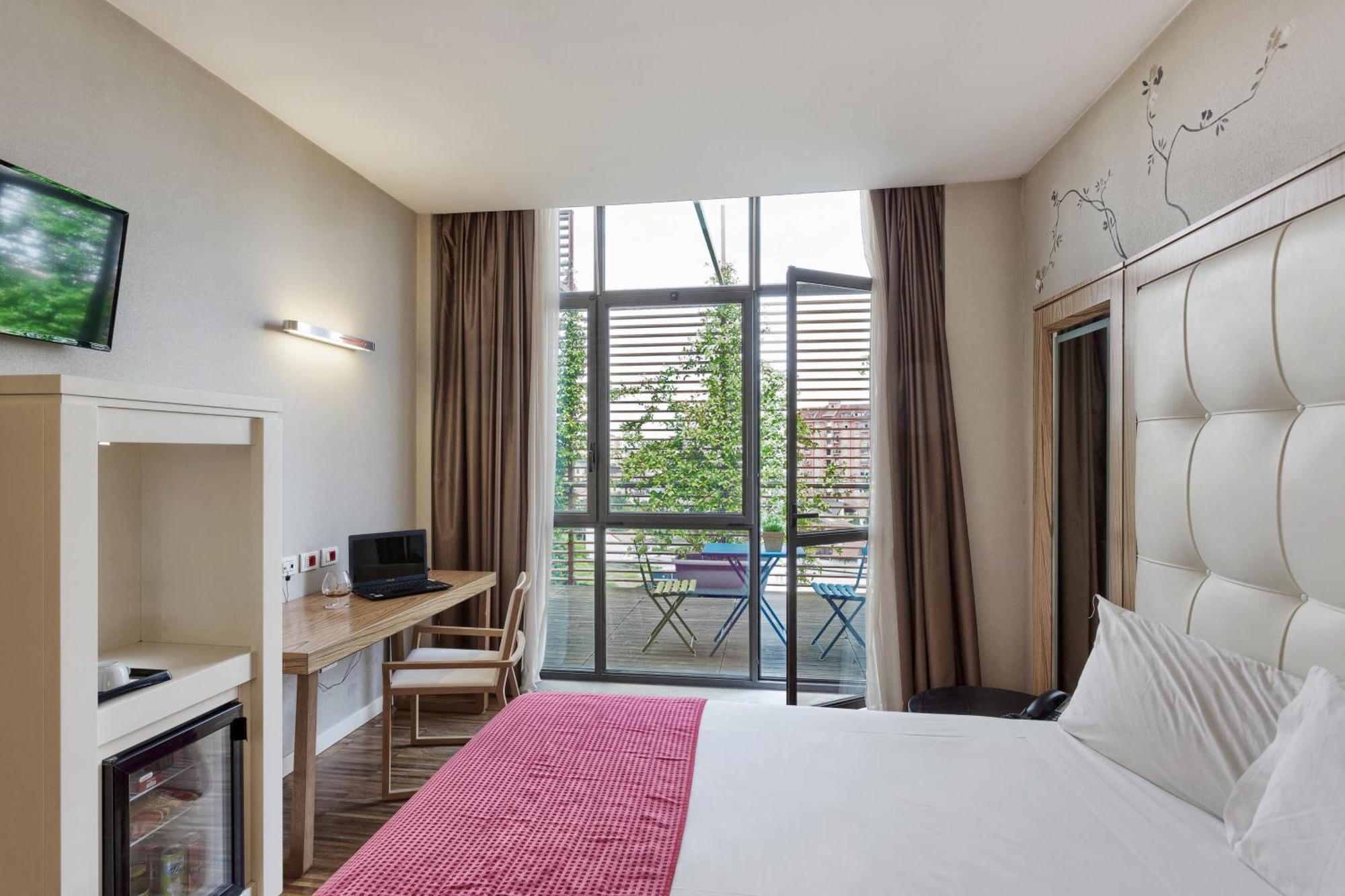 King Room with Balcony
