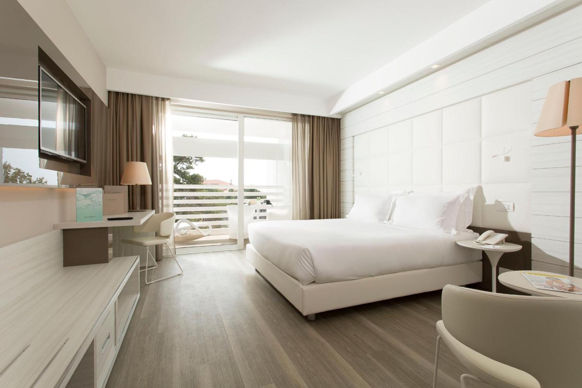 Superior Double Room with Garden View