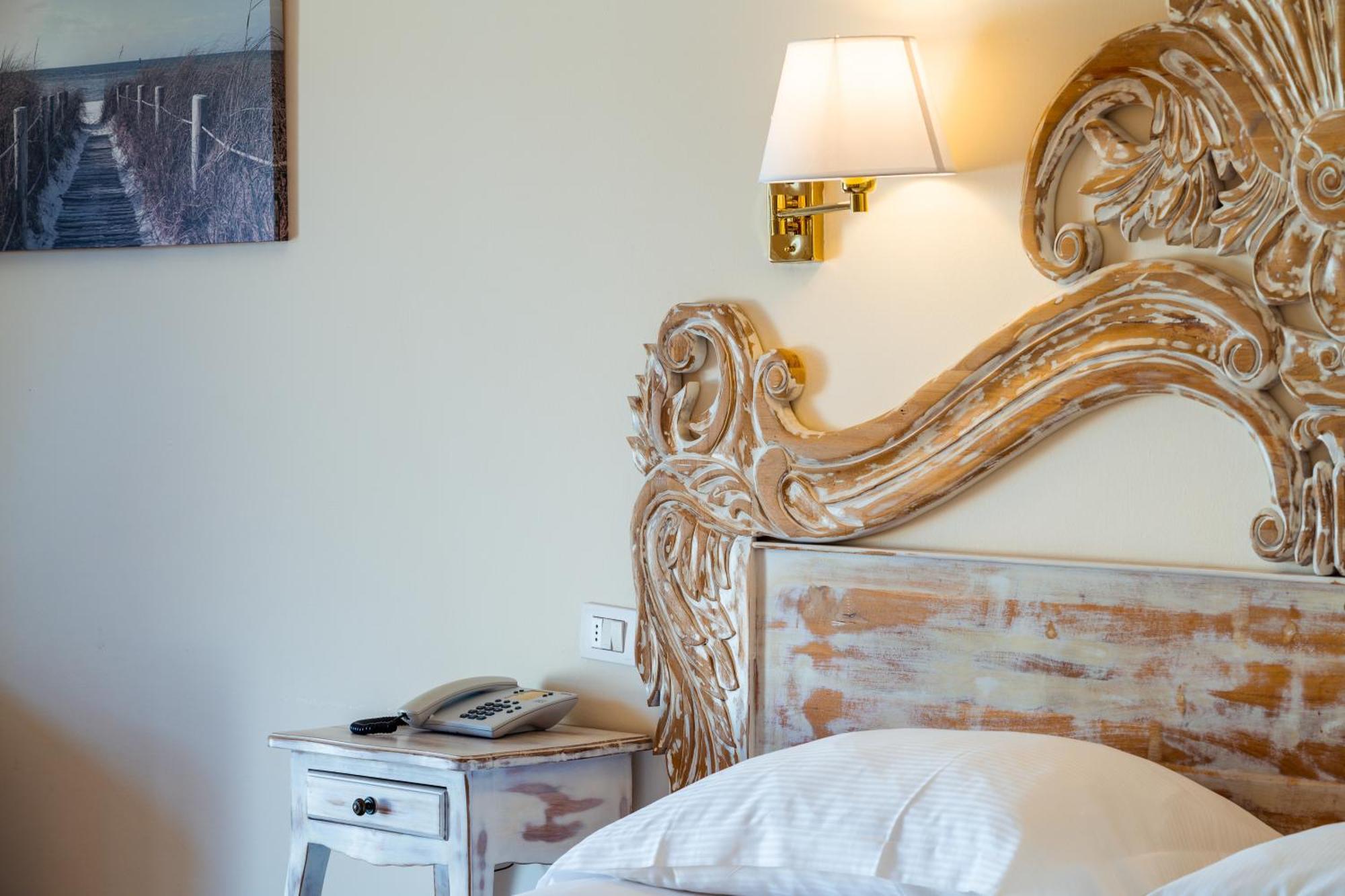 Comfort Double Room with Patio and Jacuzzi