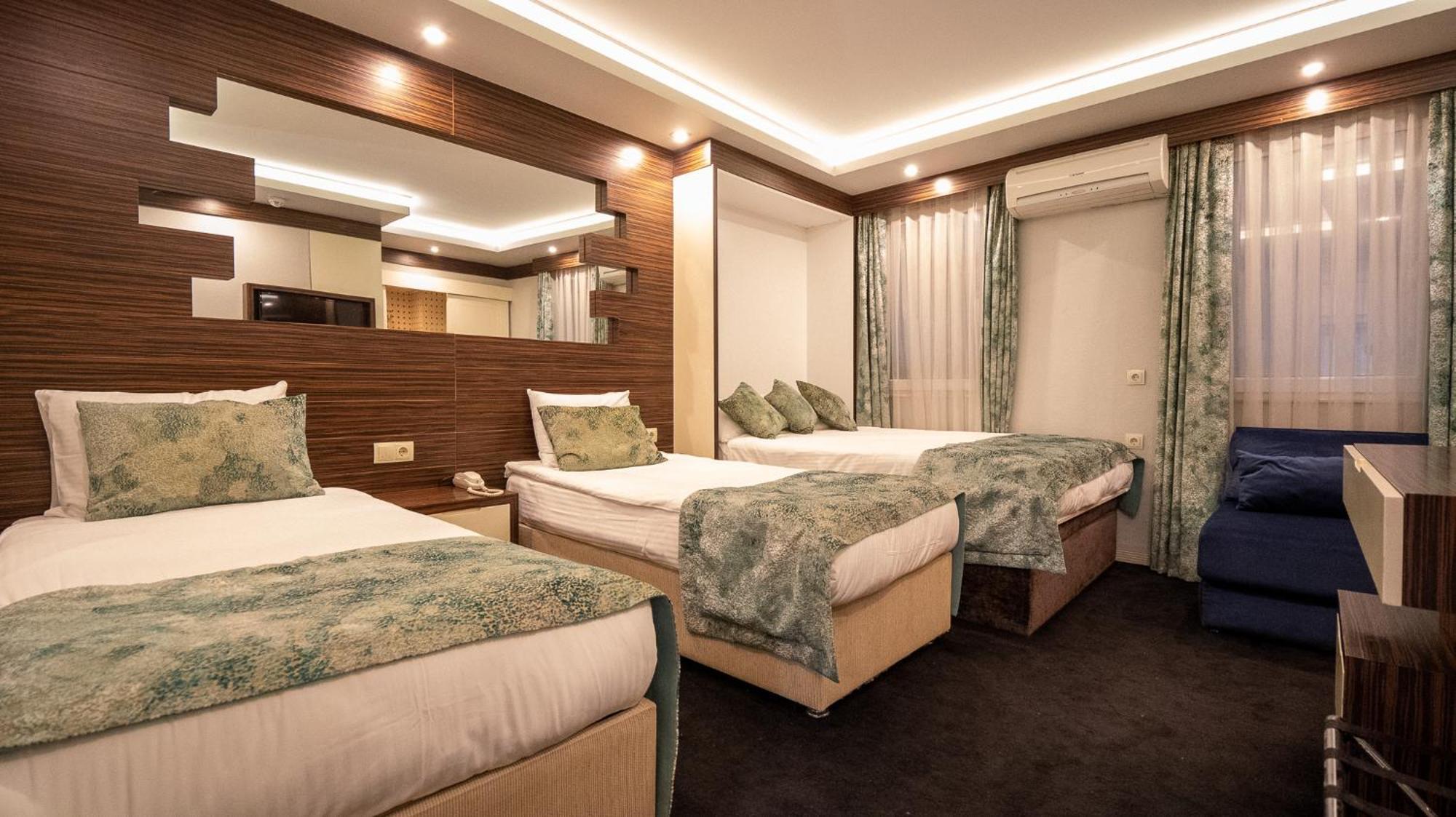 Standard Quadruple Room