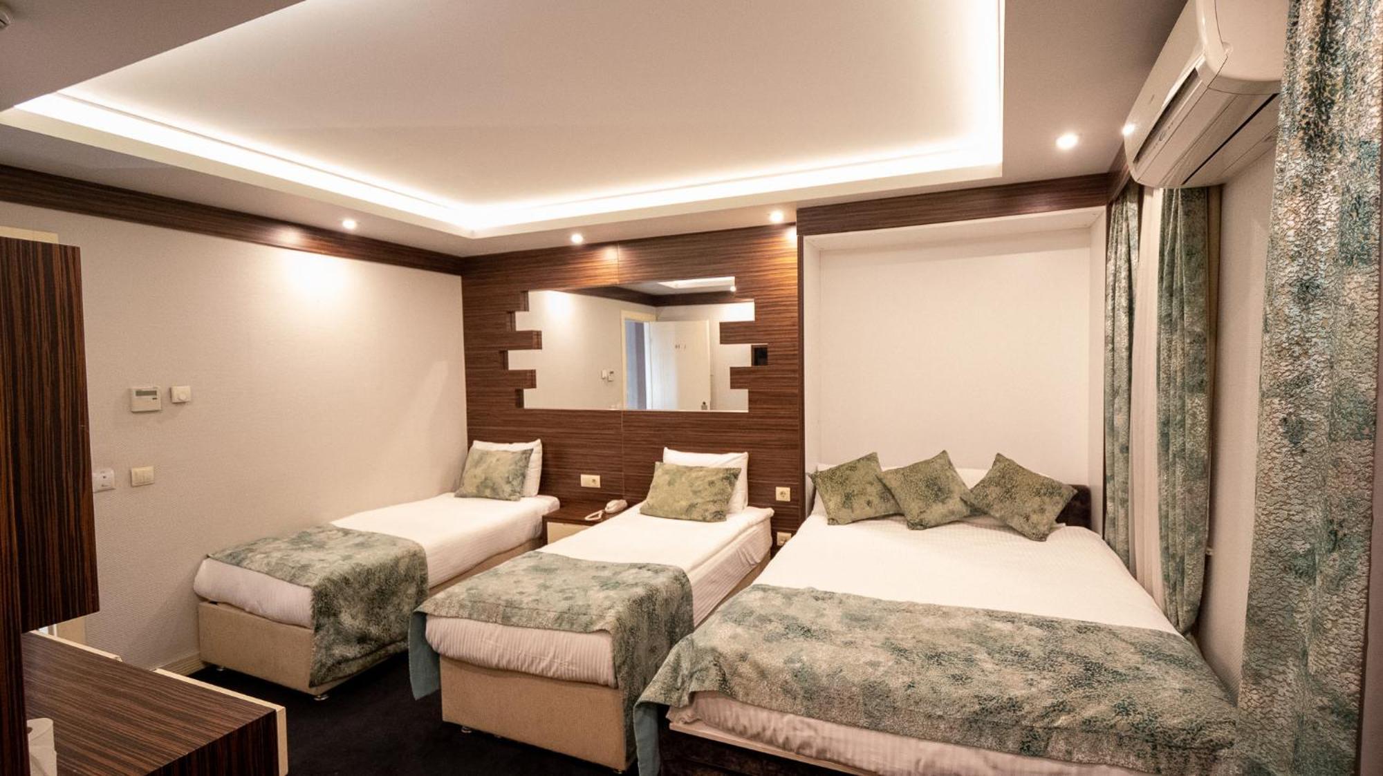 Standard Quadruple Room