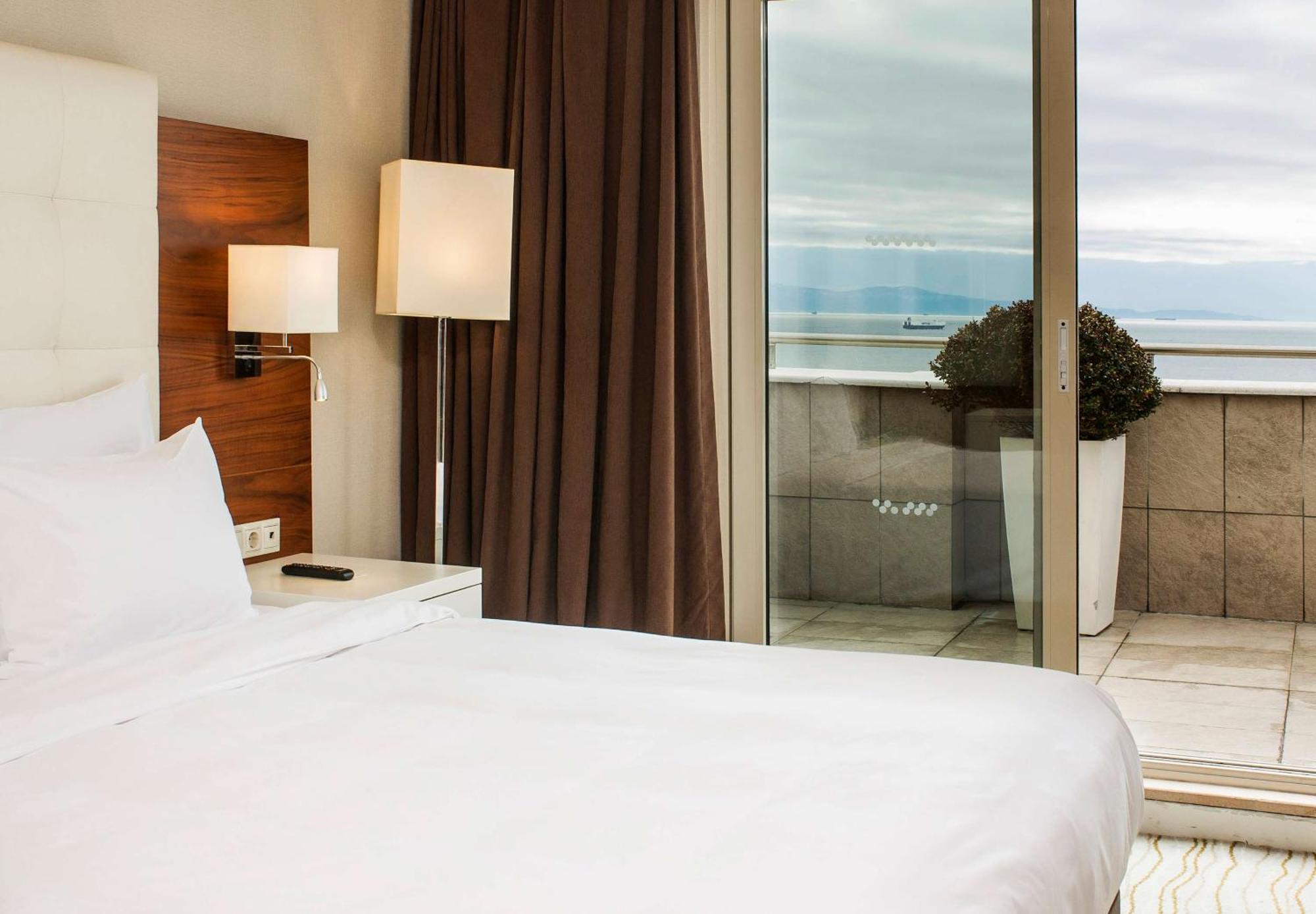 Suite Balcony Sea View Non-Smoking