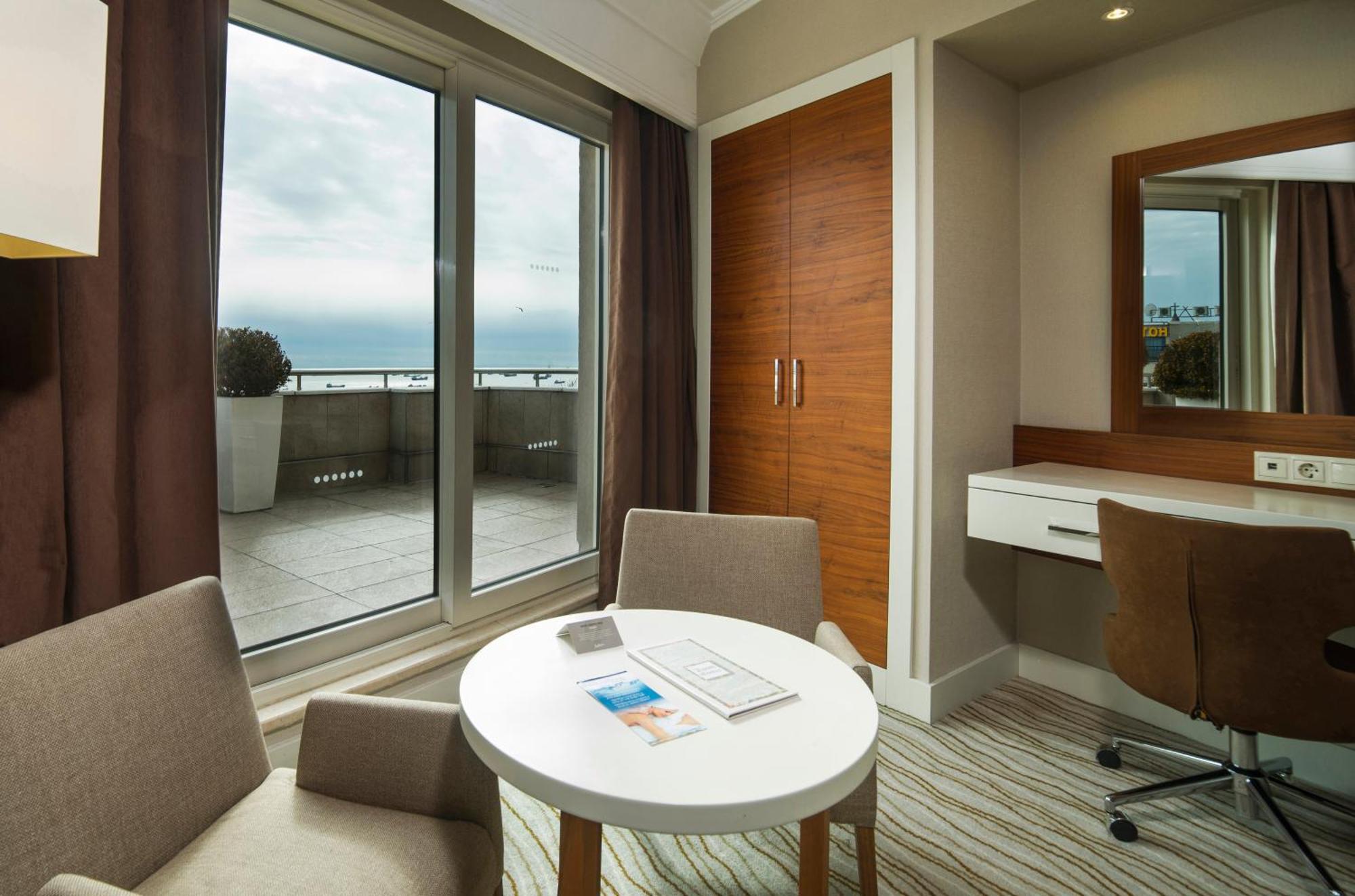 Superior Room Balcony Sea View Non-Smoking