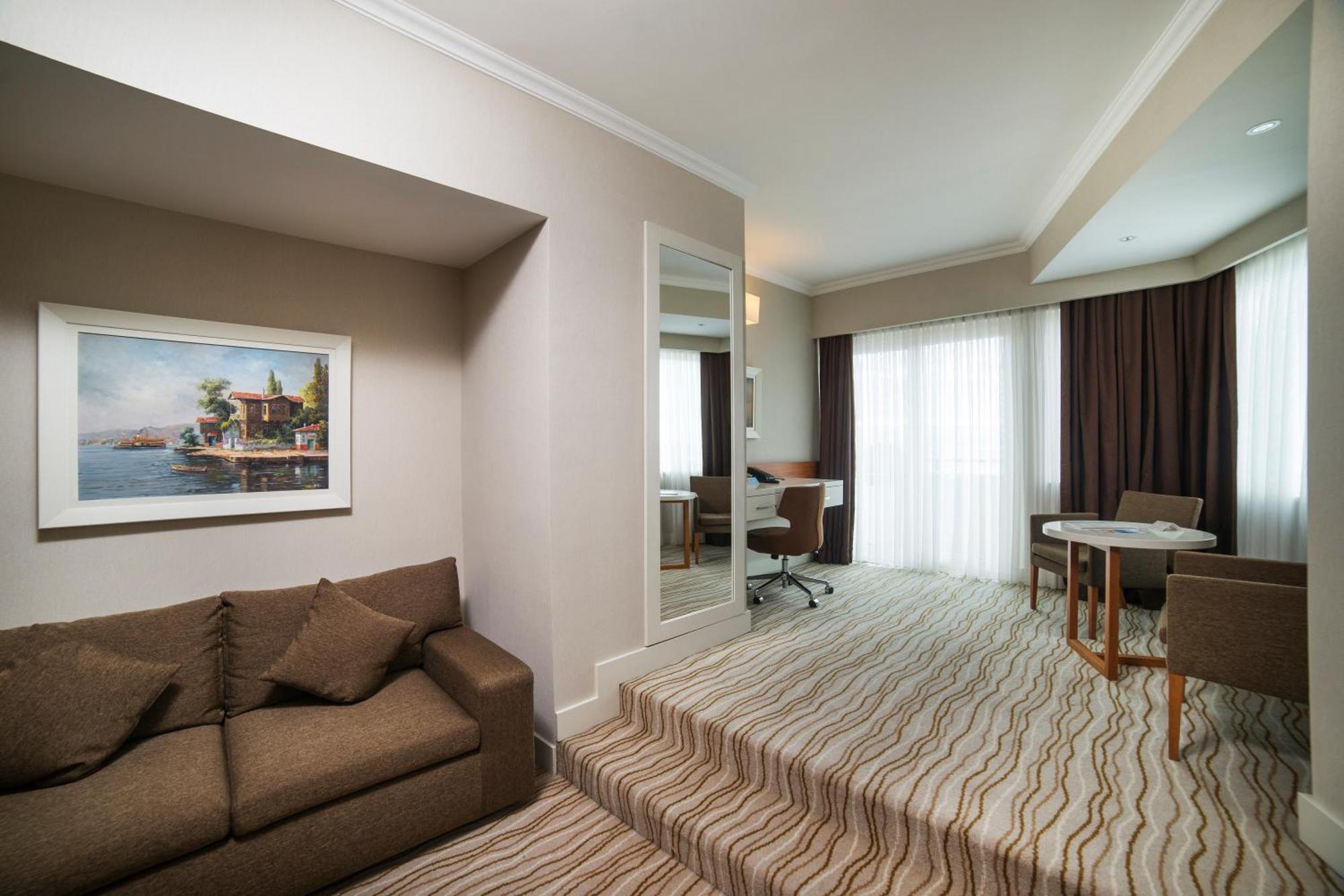Suite Balcony Sea View Non-Smoking